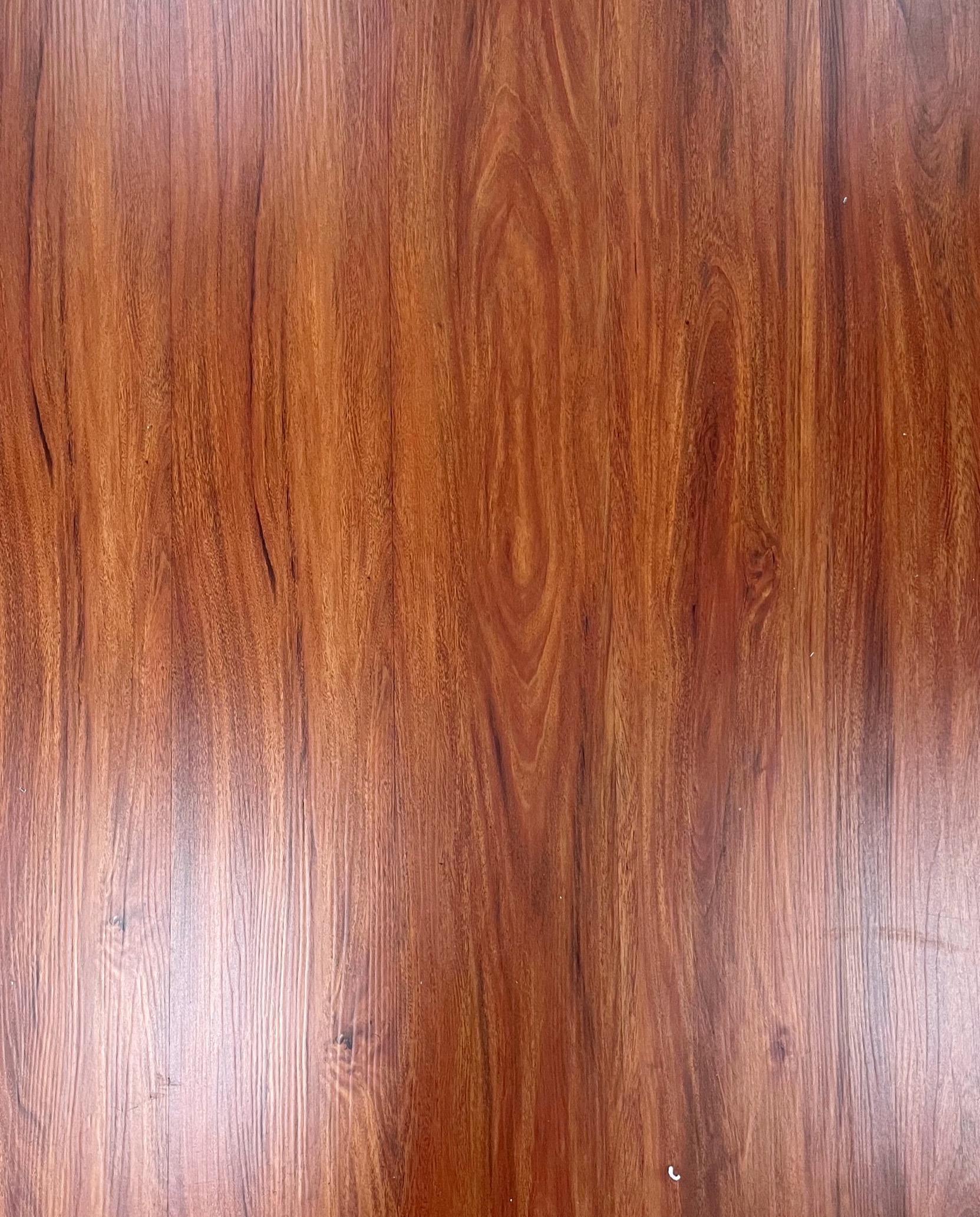 #313 Casino Collection LVP color sample