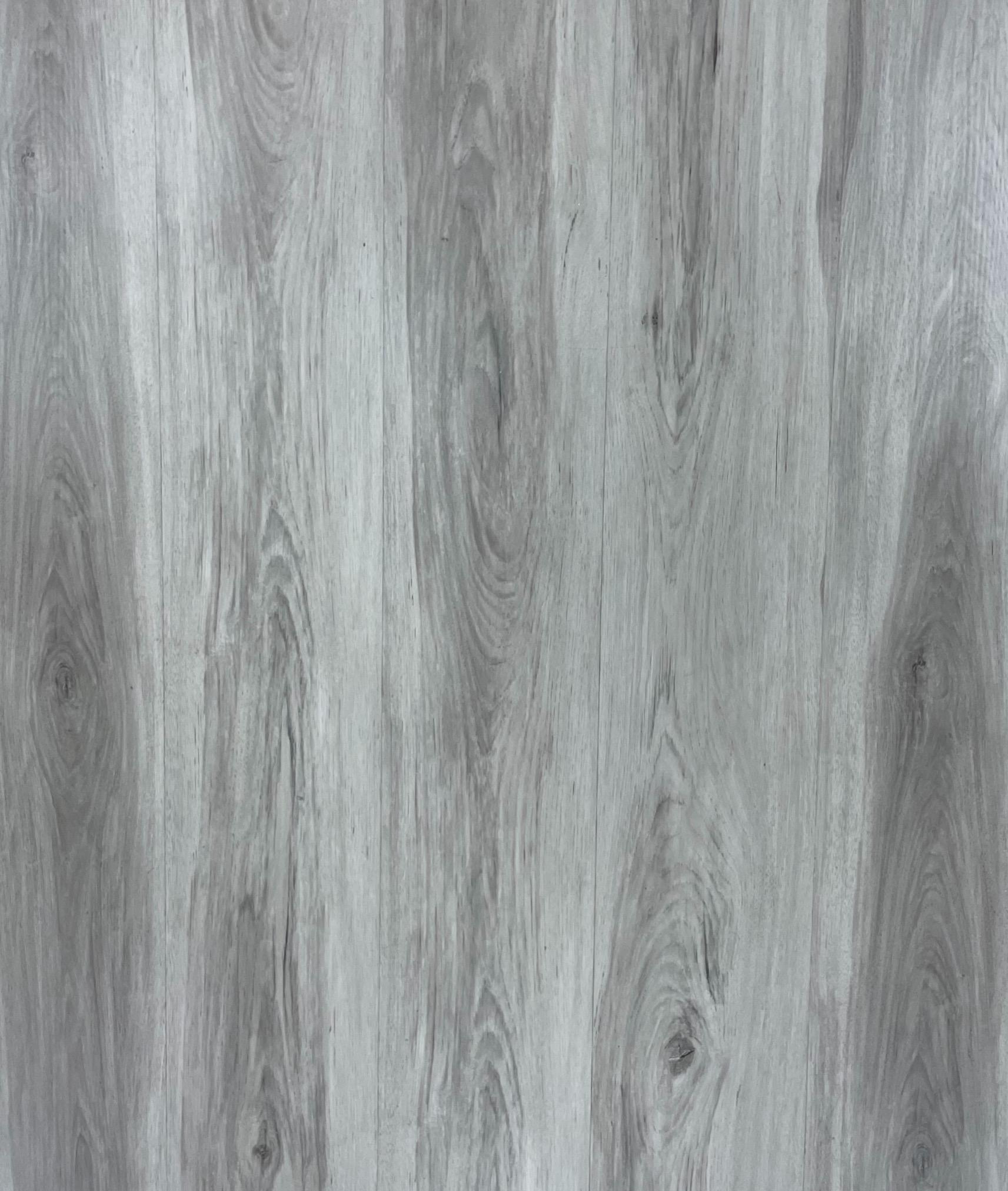 #316 Casino Collection LVP color sample