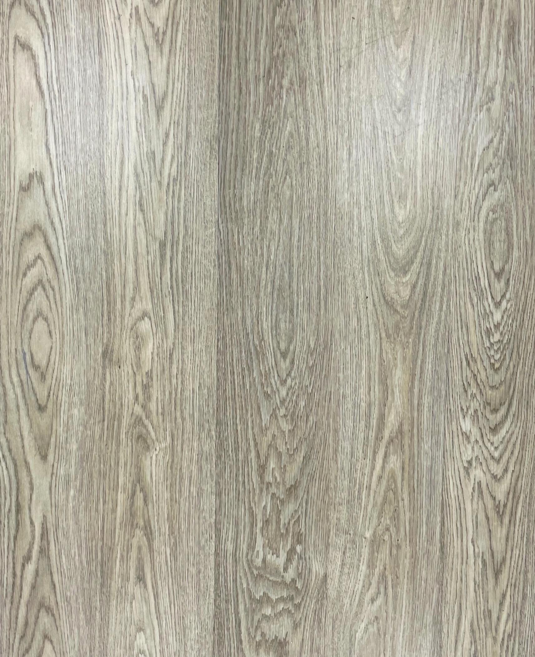 #317 Casino Collection LVP color sample