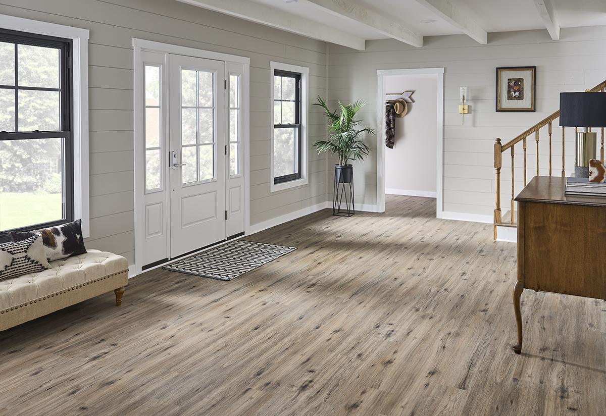 LVP vs Laminate: Which Flooring Makes More Sense in Las Vegas?